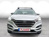 Hyundai Tucson*VOLLAUSSTATTUNG*TÜV NEU & SERVICE NEU* - Hyundai TUCSON mit Diesel-Antrieb: Leder, Geländewagen