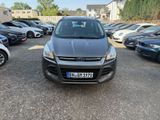 Ford Kuga Titanium*PDS*Klimaaut*Aut*EU 5*AHK*Rückfahr - Ford Kuga Gebrauchtwagen Bonn