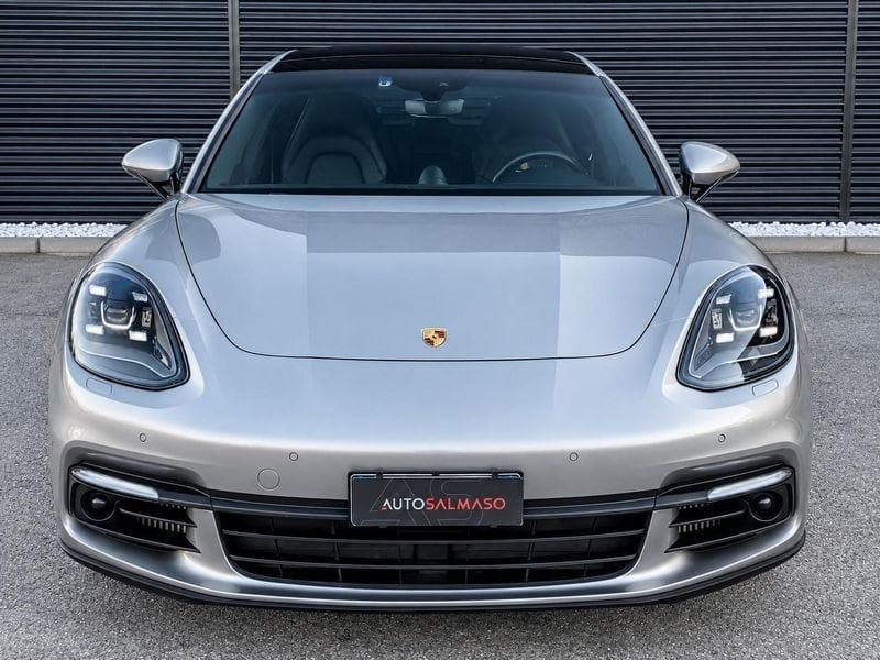 Porsche Panamera 4 E-Hybrid Sport Turismo 462 CV imagem 2