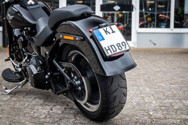Fahrzeugabbildung Harley-Davidson FAT BOY S 110 cui FLSTFBS - JEKIL&HYDE -