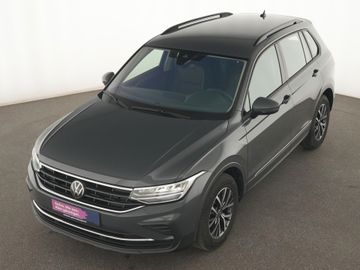 Volkswagen Tiguan - 10
