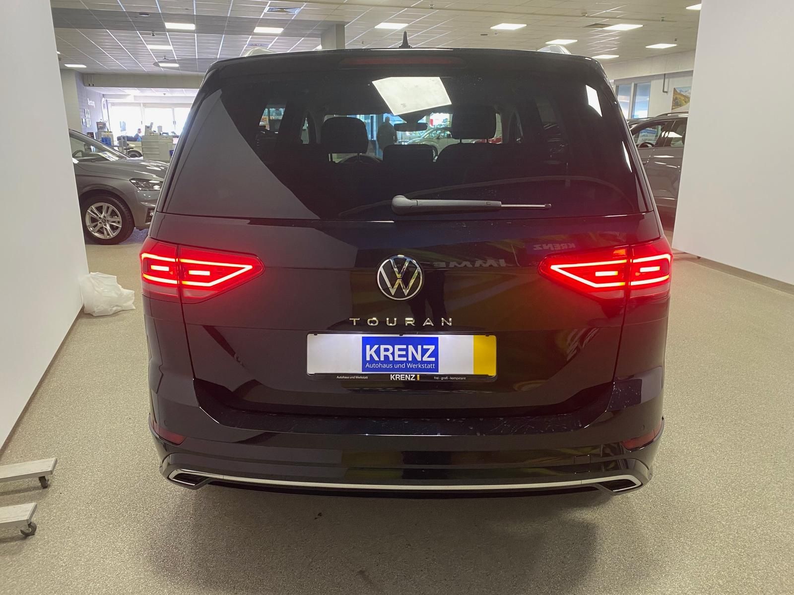Fahrzeugabbildung Volkswagen Touran 1.5 TSI R-LINE COMFORTLINE DSG+ACC+AHK