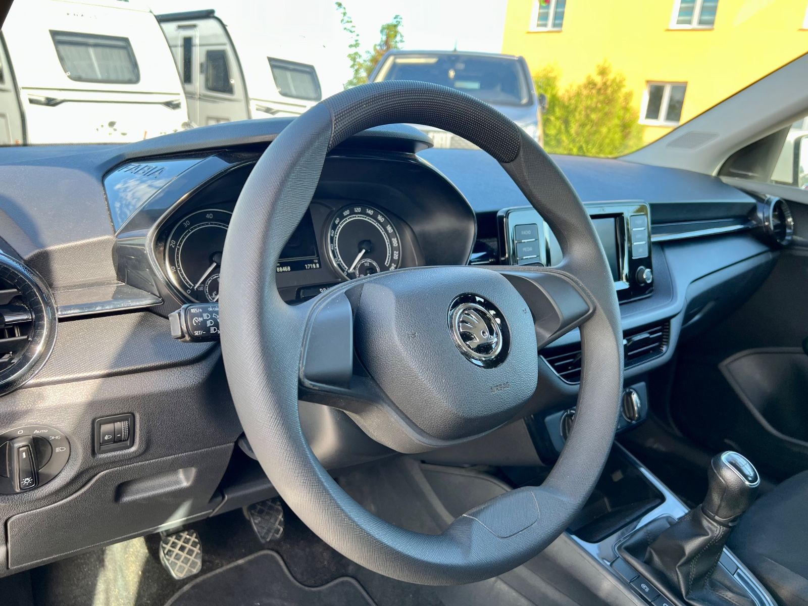 SKODA Fabia Active AHK KLIMA SHZ CARPLAY