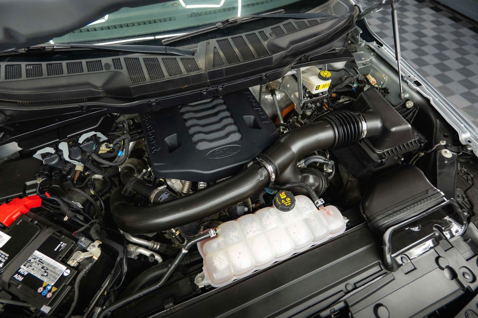 Fahrzeugabbildung Ford F150 3.5 V6 LARIAT RAPTOR SuperCrew 4x4*LED*B&O*