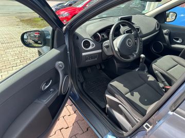 Bild 9 Renault Clio III Edition Dynamique
