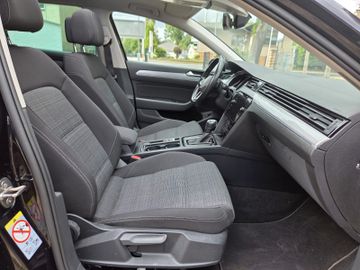 Volkswagen Passat - 6