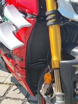 Ducati Streetfighter V4S - DUCATI STREETFIGHTER