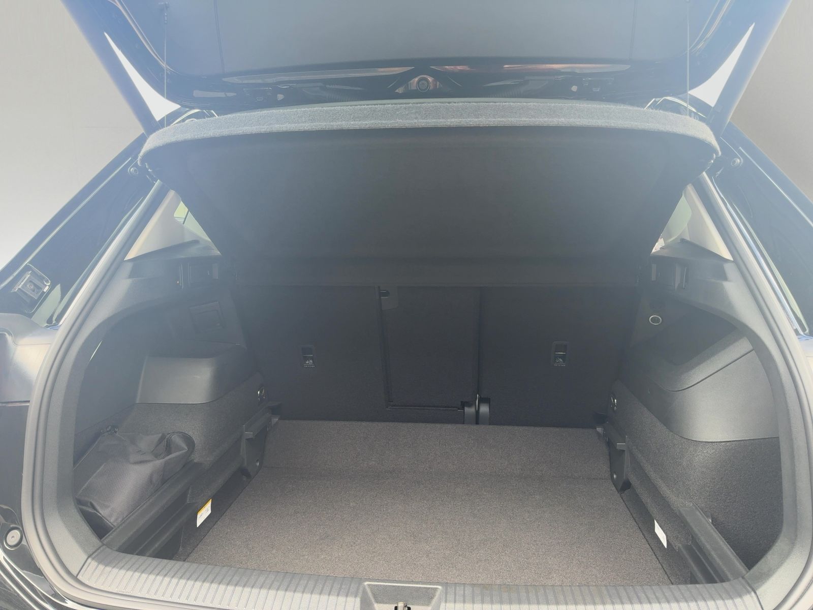 Volkswagen Tiguan - Bild 8