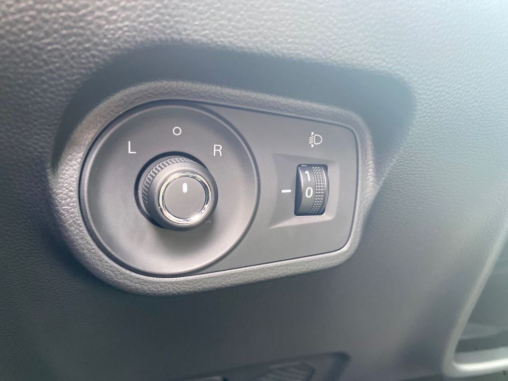 Fahrzeugabbildung MG MG4 Standard *Allwetter*Parksensor*Klimaautom*