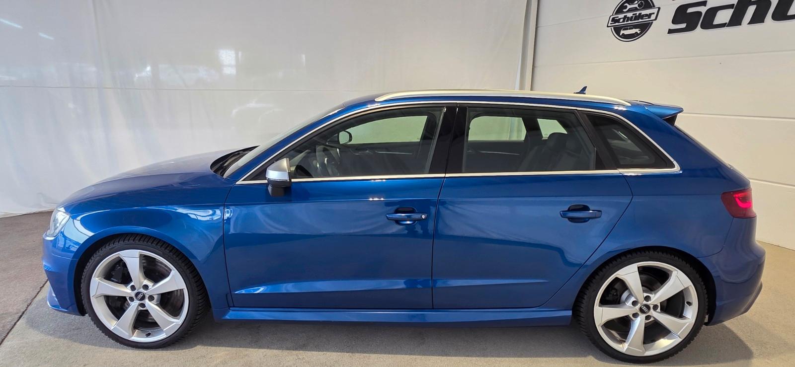 Audi RS3 Sportback 2.5 TFSI quattro 367 ch – Sepang Blue – B&O – Magnetic Ride – 119 997 km