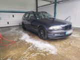 BMW e46 Touring 328I - BMW 328 aus 2000: 328i