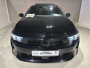 Fotografie 2 des Opel Astra 1.2 Turbo Automatik Ultimate Leder