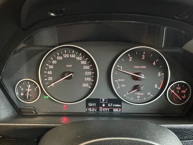 BMW 318 d Limousine *2. Hand*Bi-Xenon*Navi*Klima*SHZ