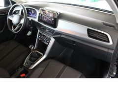 Fahrzeugabbildung Volkswagen T-Roc Life,Top-Ausstattung,Top-Zustand