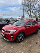 Kia Stonic 1.6 CRDi Platinum Edition Platinum Ed... - Kia Stonic: 1.6