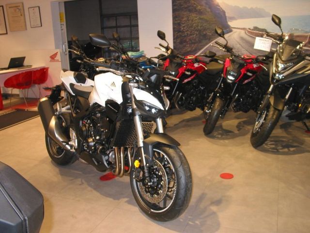 Honda CB1000 Hornet SPORT & STYLE PAKET