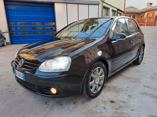 Volkswagen VW GOLF 2.0 TDI 140 CV DSG