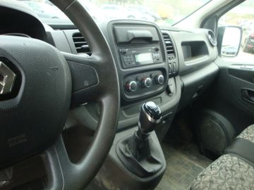 Renault Trafic - 10