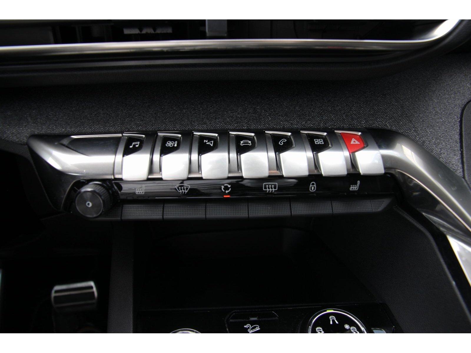 Peugeot 3008 Crossway PT 130 EAT8 Navi e-Klappe LED RFK