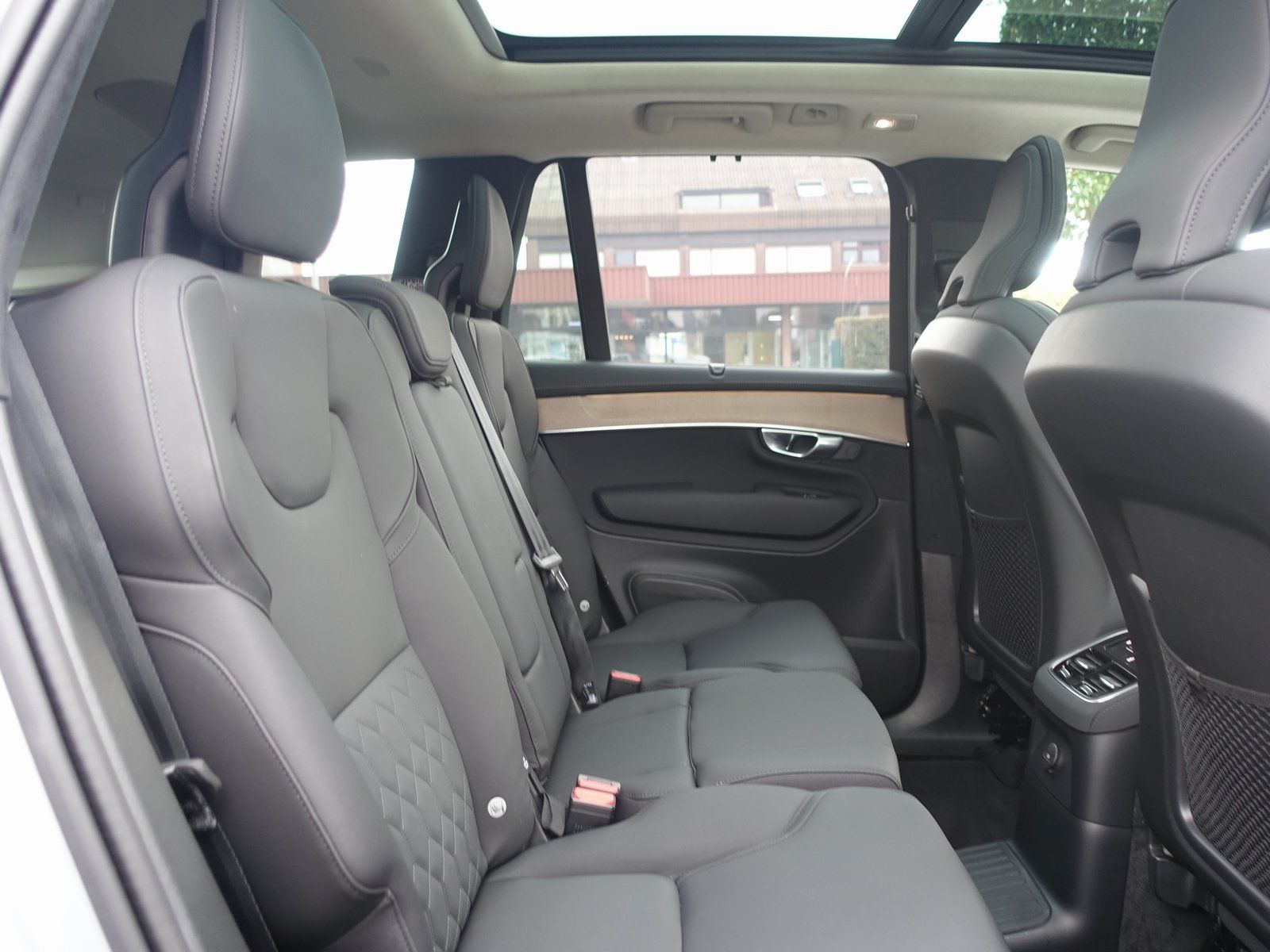 Volvo XC90 Ultra T8 AWD Plug-in Hybrid HUD H&K PANO foto 9