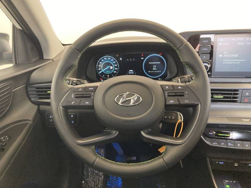 Fahrzeugabbildung Hyundai i20 1.0 T-Gdi (101 PS) 48V Intro Edition