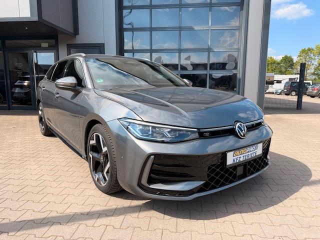 Volkswagen Passat Variant 2.0 TDI R-line ACC LED