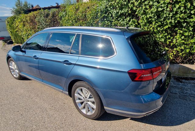 VW Passat Variant 2.0 TDI SCR 140kW DSG Highlin...