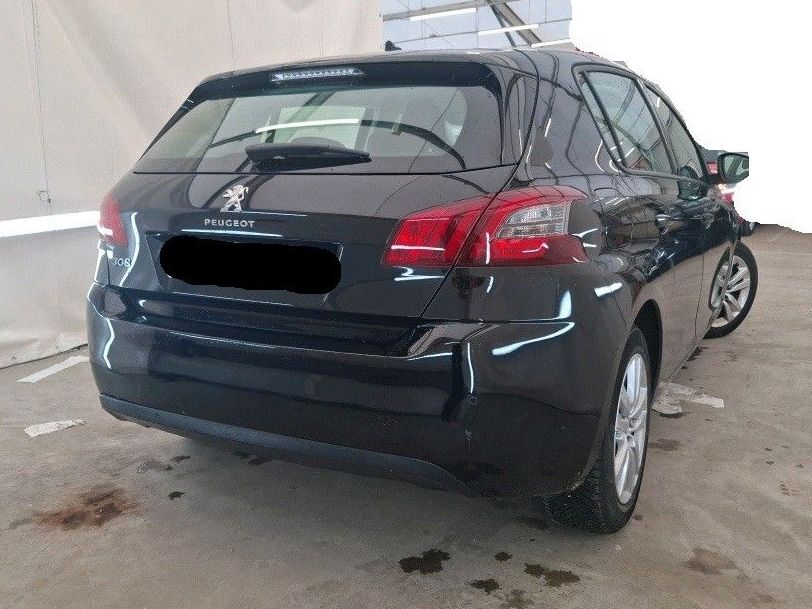 Fahrzeugabbildung Peugeot 308 Active 1.2T NAVI/LED/PDC/TEMPOMAT