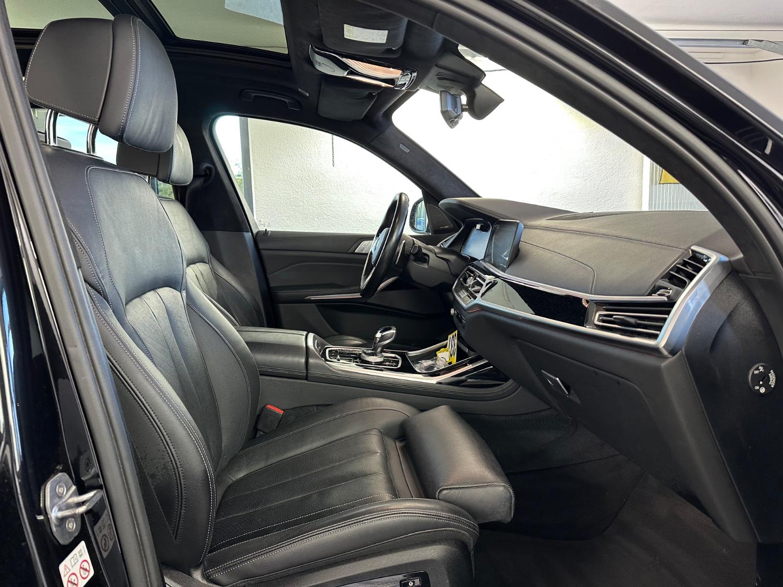 BMW X7 M50 d*Laser Licht*AHK*6Sitzer*TV*Soft-Close*