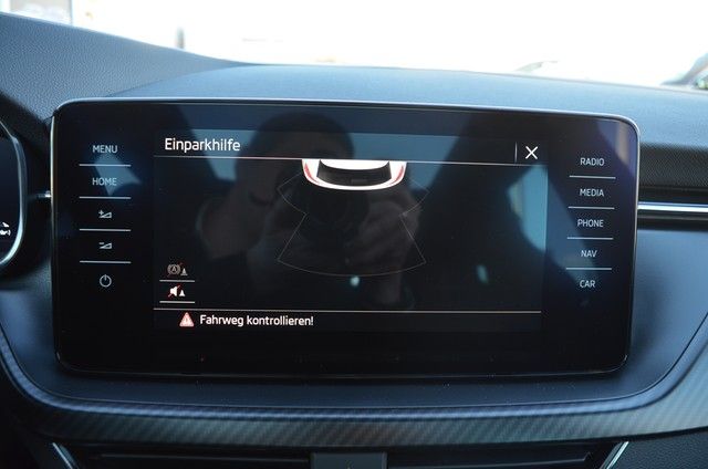 Fahrzeugabbildung SKODA Kamiq TSI Monte Carlo LED AHK Navi AID Pano ACC