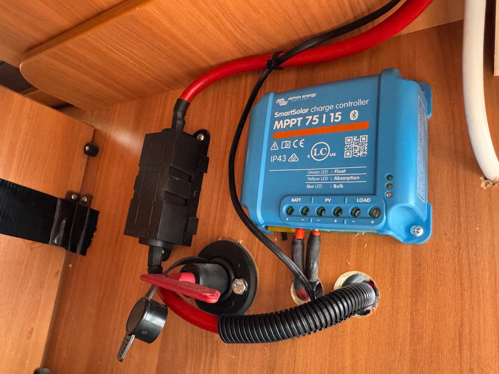 Fahrzeugabbildung HYMER / ERIBA / HYMERCAR EXSIS-T 588 AUTOMATIK ALKO LITHIUM 240 AH SOLAR