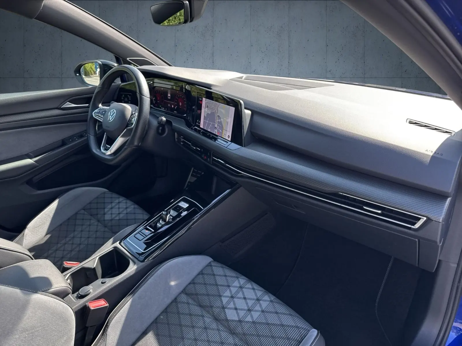 Volkswagen Golf Variant R-Line 2.0 TSI Pano/LED+/Keyless/h&, миниатюра 16