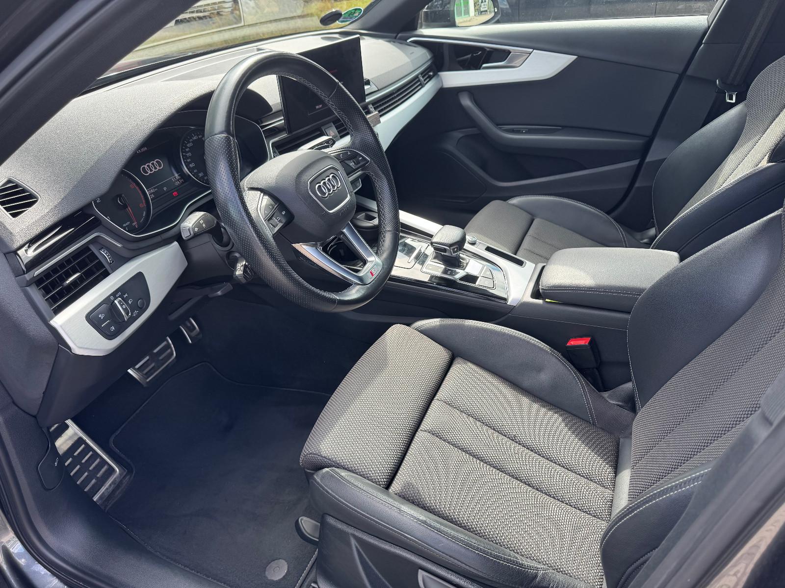 Audi A4 40 TDI S tronic S line Avant S line
