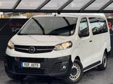 Opel Vivaro Kombi L - gebrauchte Opel Vivaro aus dem Jahr 2021