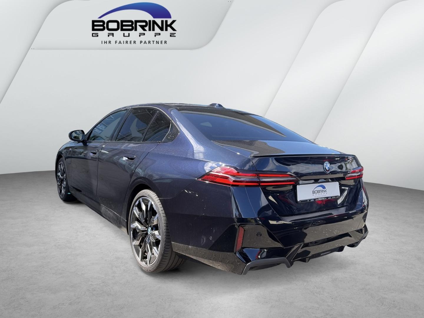 BMW 530 e Limousine M Sport Hybrid B&W Sitzklima Nav