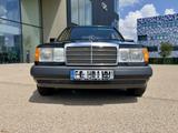 Mercedes-Benz E 300 4Matic W124, TÜV neu, Oldtimer H-Kennz.  - Mercedes-Benz: W124