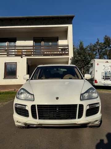 Porsche Cayenne GTS MY09