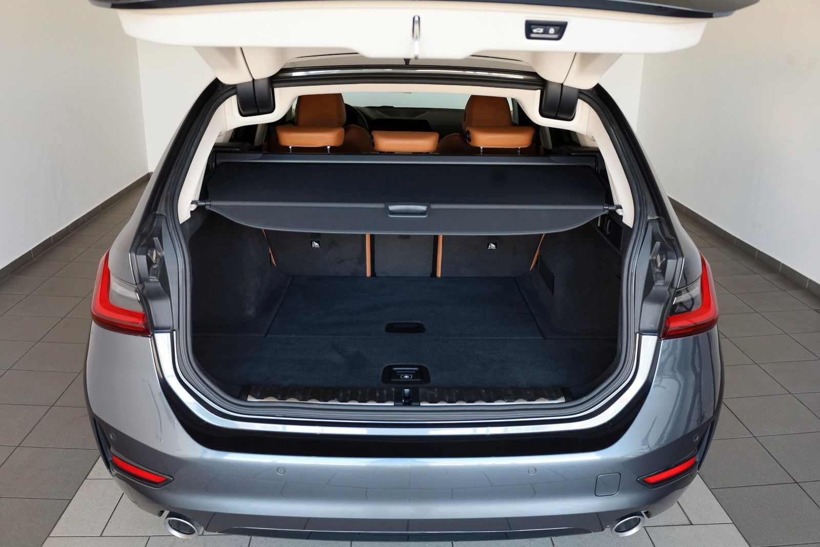 Fahrzeugabbildung BMW 330 d Touring,Sport Line,Leder,Navi,LED,Panorama