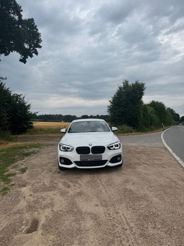 BMW BMW 118i F21