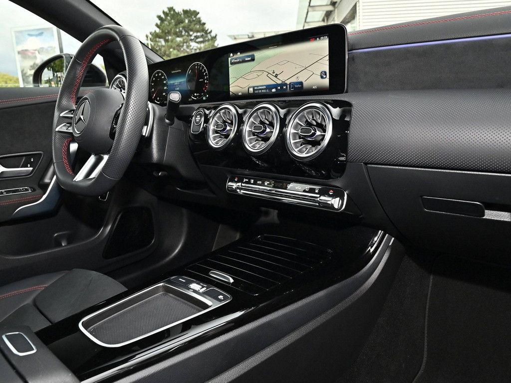 Mercedes-Benz CLA 250 e Coupé AMG Sport Premium NIGHT LED NAVI foto 11