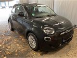 Fiat 500e Action *Radio und Winterpaket *Induktionsla - Gebrauchtwagen in der Nähe & deutschlandweit