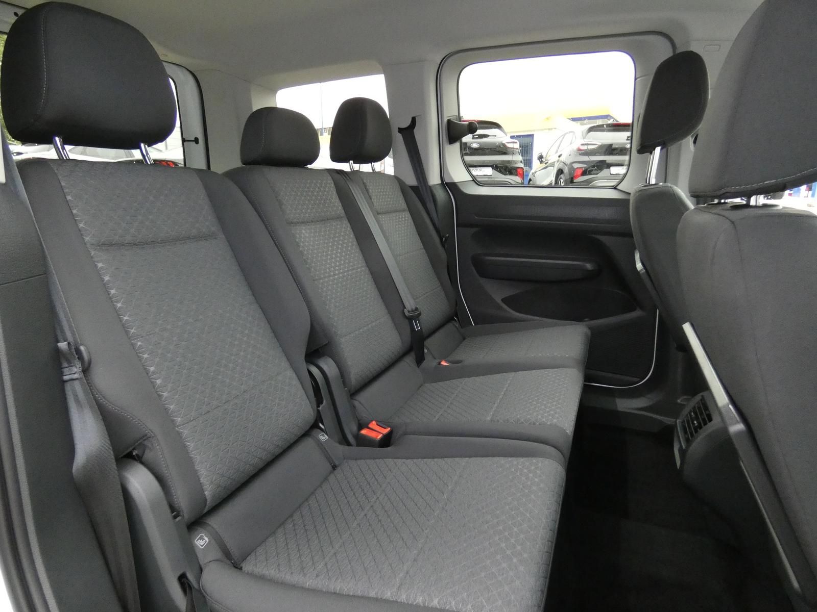 Ford Tourneo Connect - Bild 23