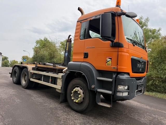 MAN TGS 33.320 6X4 HINTEN LUFT