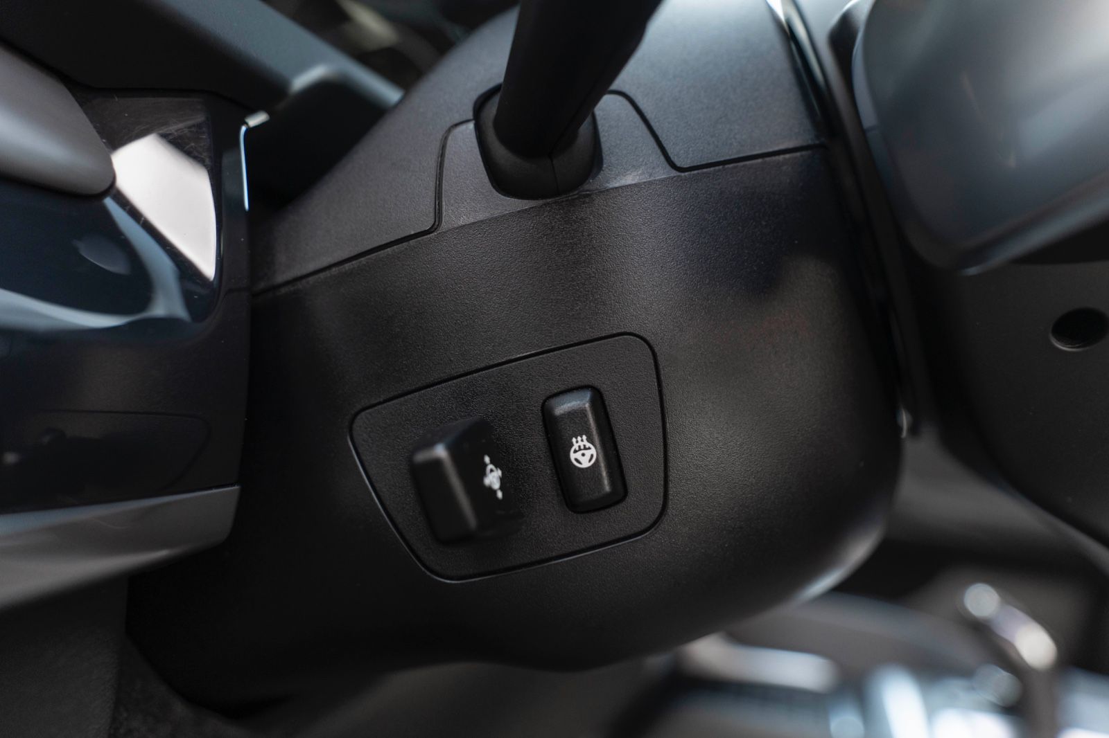 Fahrzeugabbildung BMW X6 xDrive35i M HUD H&K 360° LED TOTW PDC