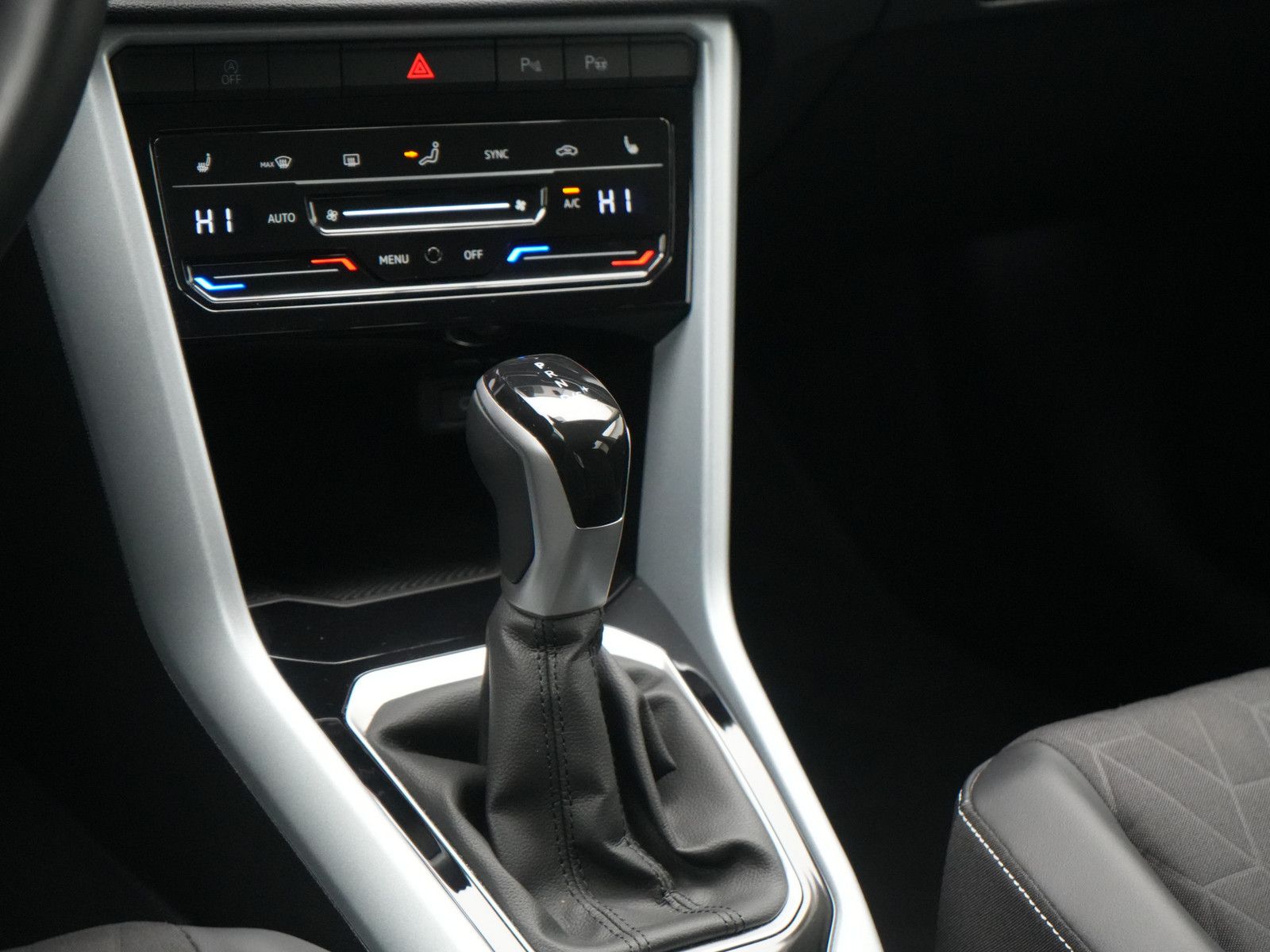 Volkswagen T-Roc - Bild 11