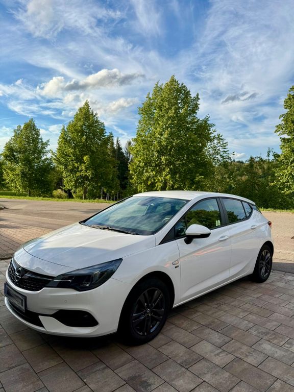 Image of Opel Astra