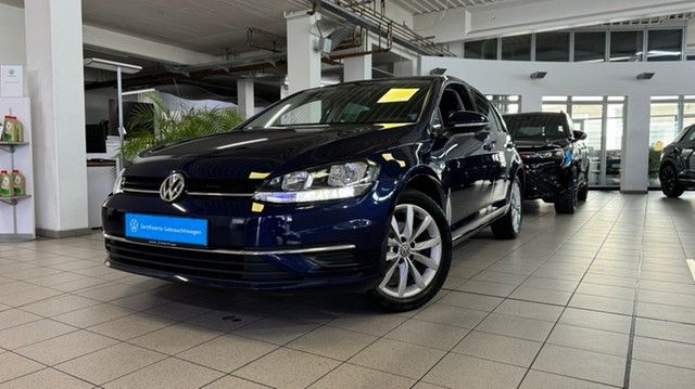 Volkswagen Golf Comfortline 1.5 TSI DSG KAMERA+PDC+LM-FELGE