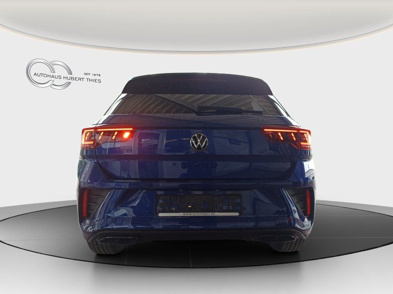 Fahrzeugabbildung Volkswagen T-Roc 1.5 TSI DSG R-Line Black Style