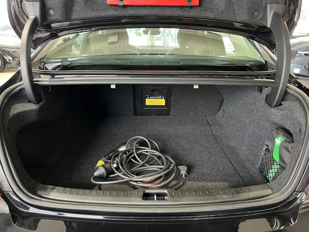 Volvo S60 T8 Ultimate Dark Recharge AWD B&W Massage
