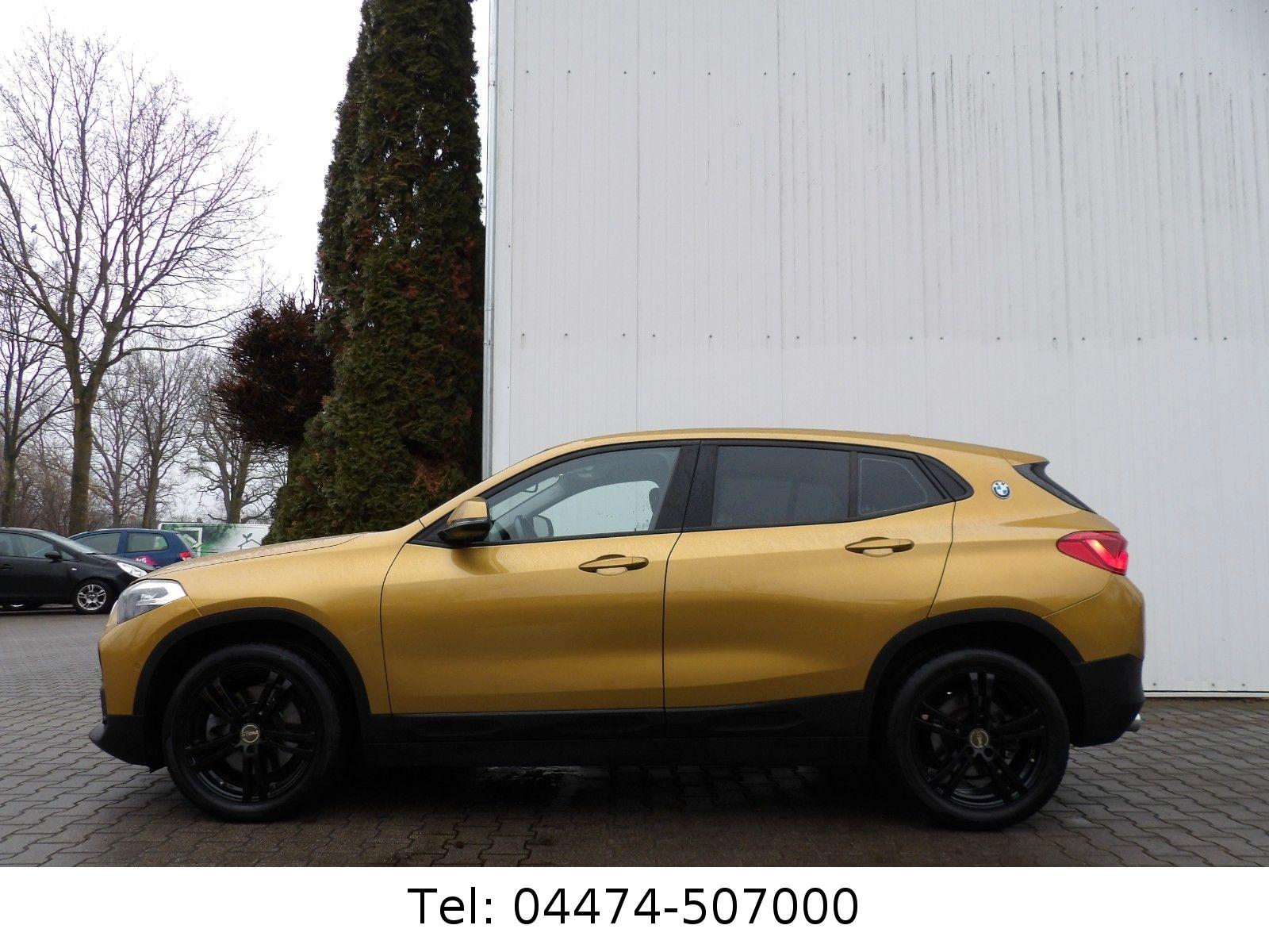 BMW X2 sDrive 20i Leder Navi Sizhg PDC 1.Hand!